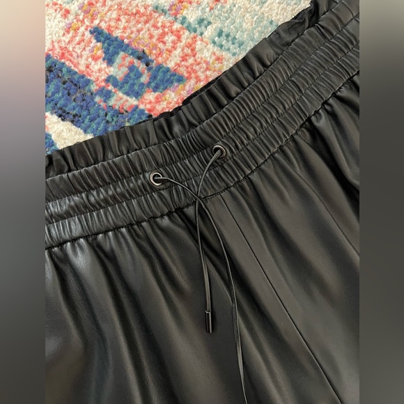 Zara Faux Leather Pants - Picture 3 of 5